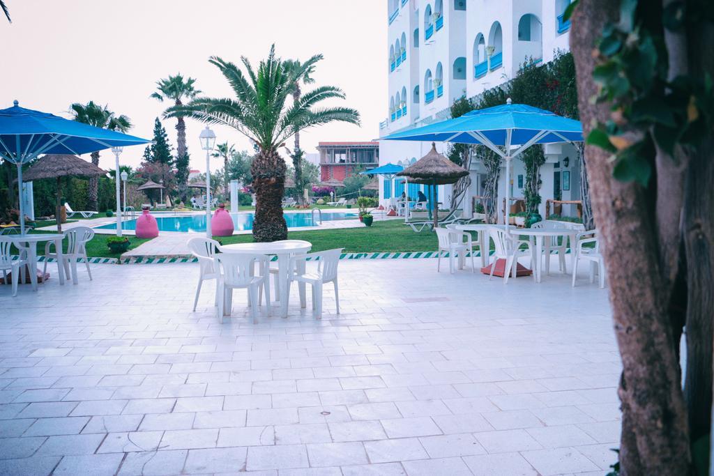 Hotel Le Khalife Hammamet Exterior photo